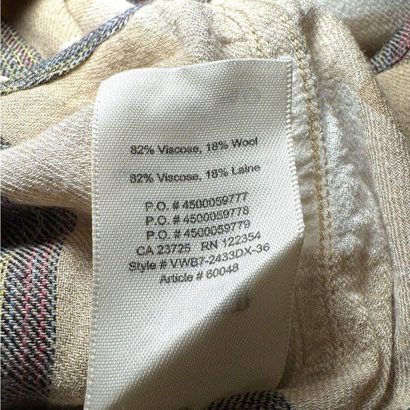 Aritzia Wilfred Free Flannel Shirt Boyfriend Button Up Plaid beige Brown XS - Picture 4 of 7